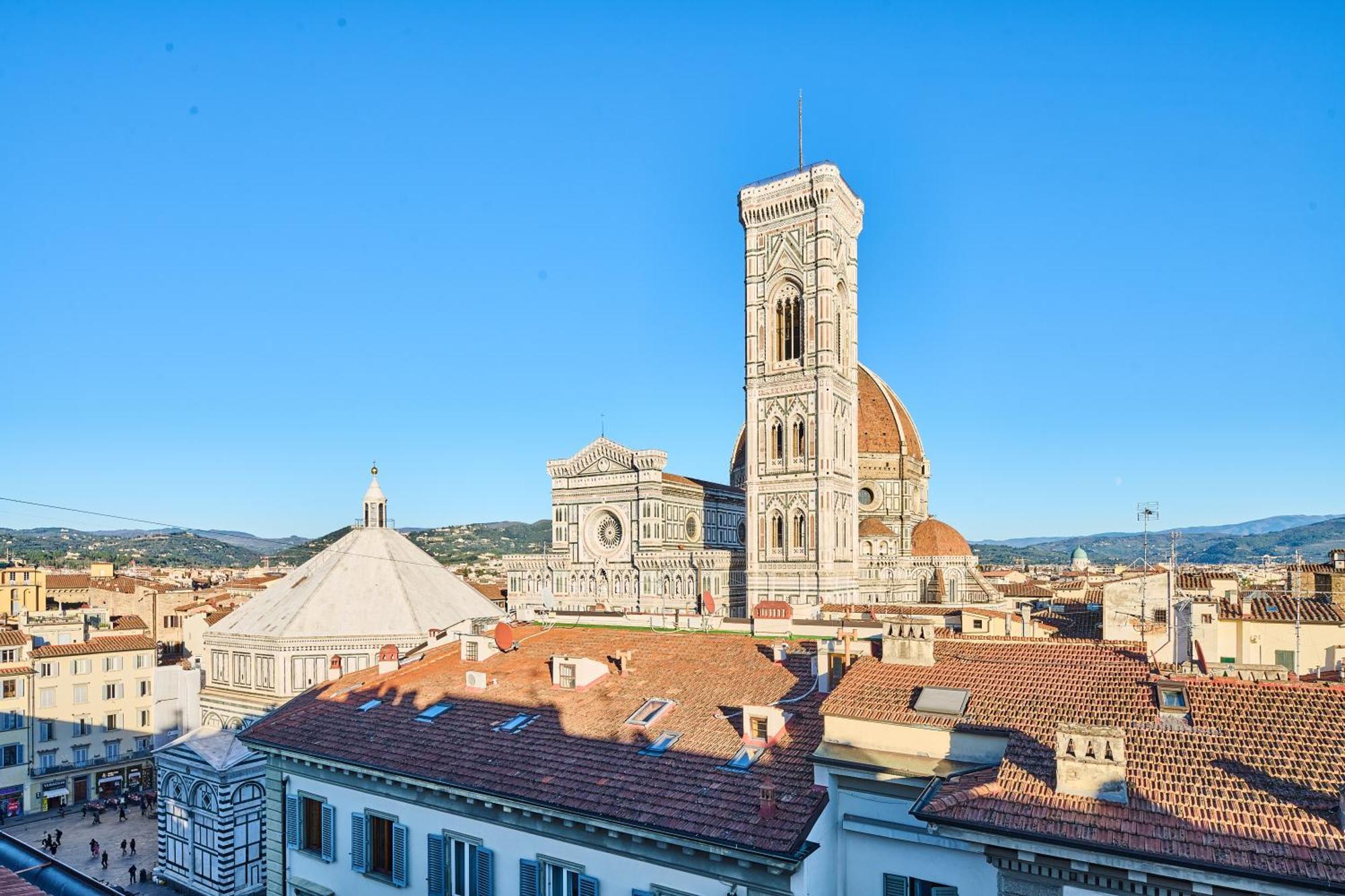 Duomo Luxury Firenze Bagian luar foto