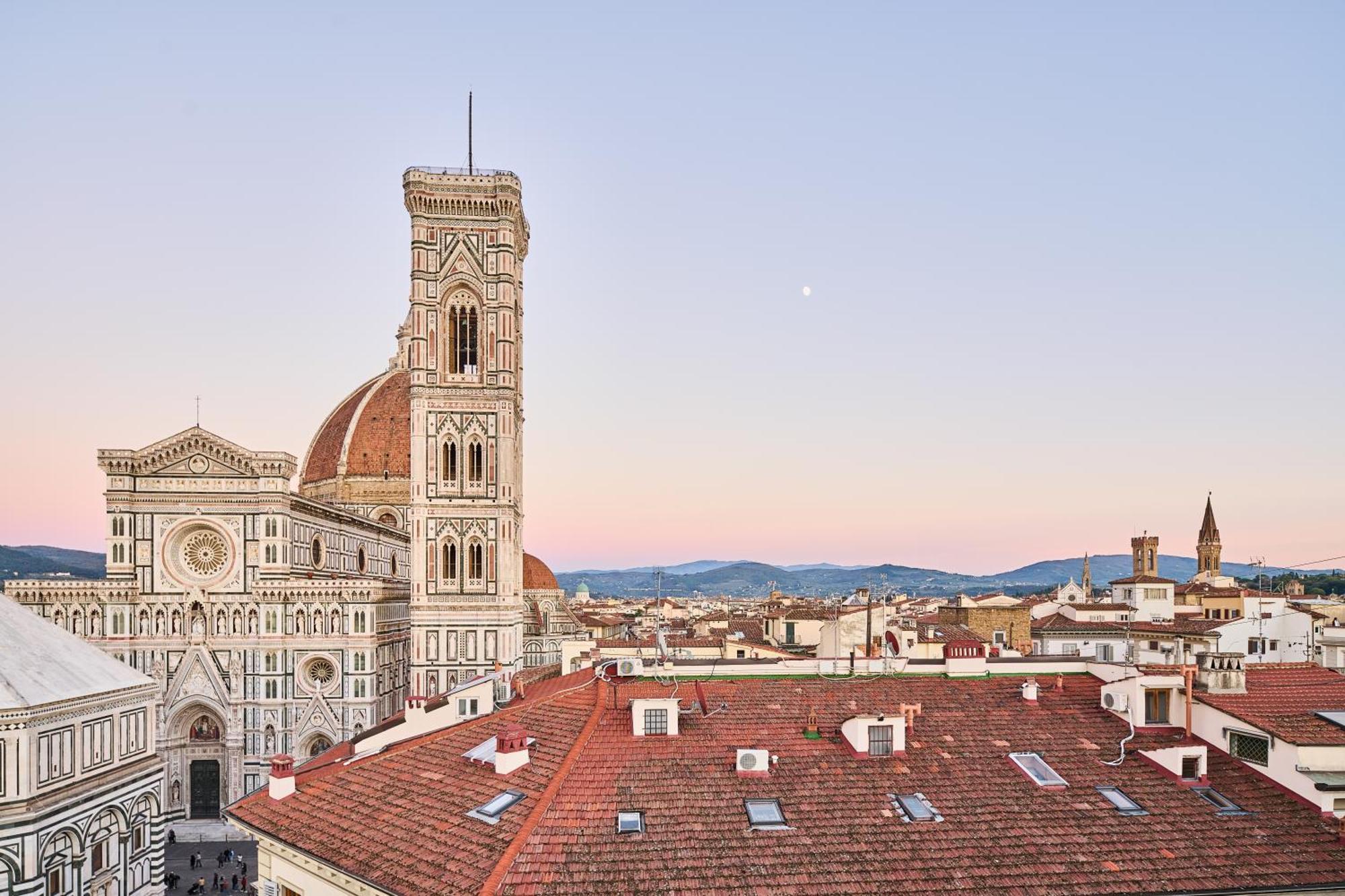 Duomo Luxury Firenze Bagian luar foto