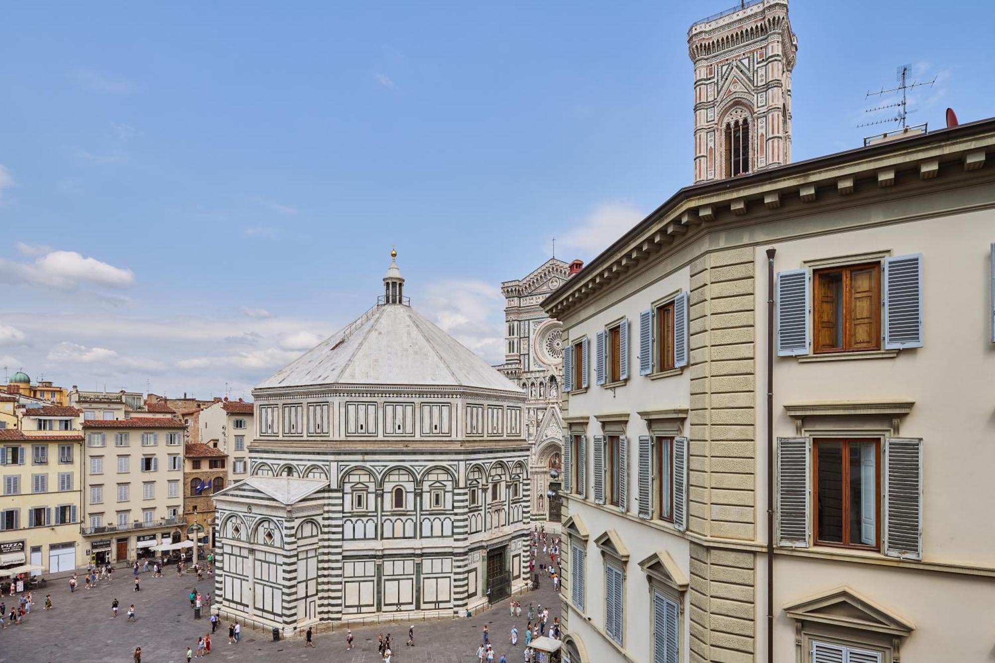 Duomo Luxury Firenze Bagian luar foto